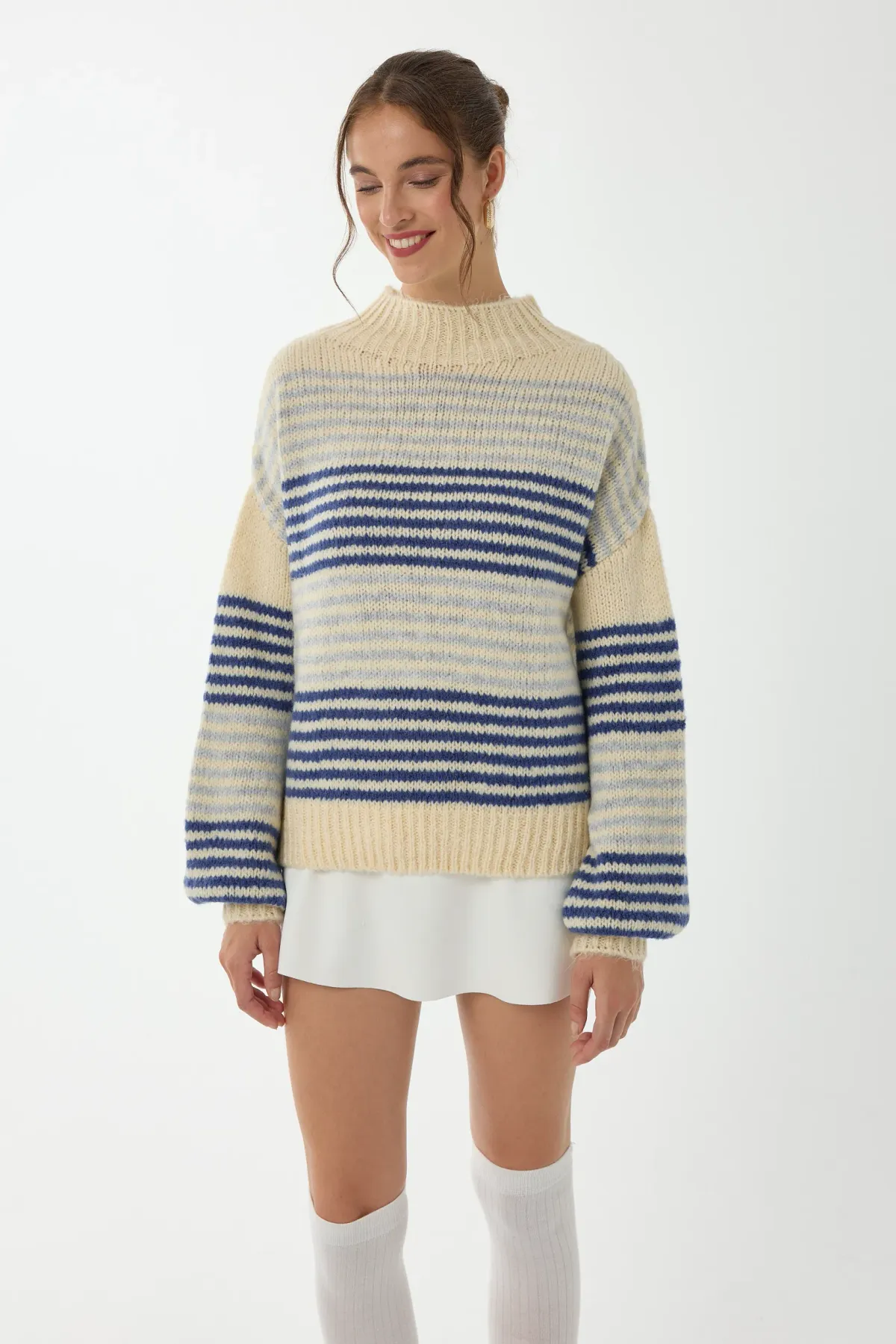 Relxed Fit Knit Sweater 1