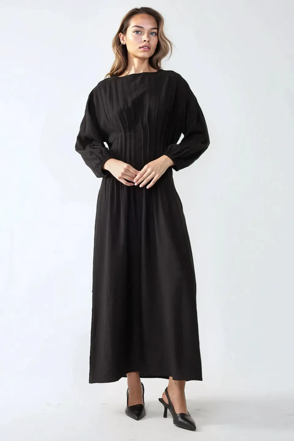 Long Sleeve Crew Neck Maxi Dress