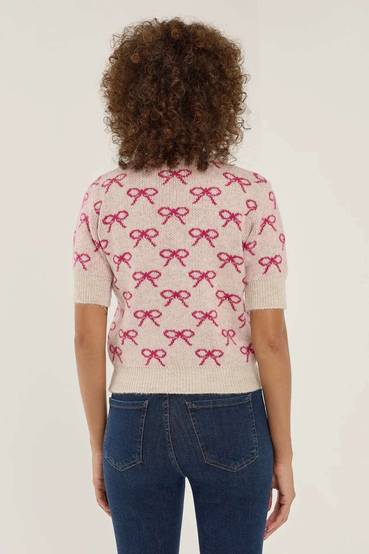 Bow Patterned Short Sleeve Sweater