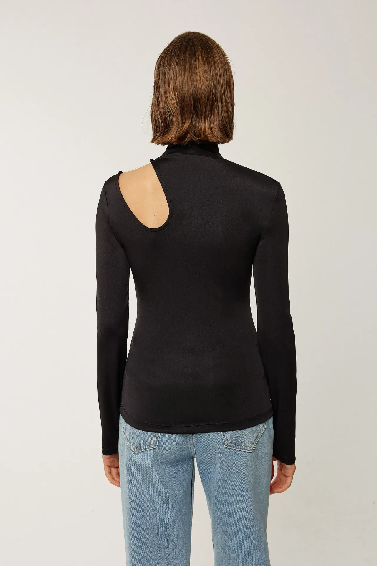 Turtleneck Cut Out Slim Fit Blouse