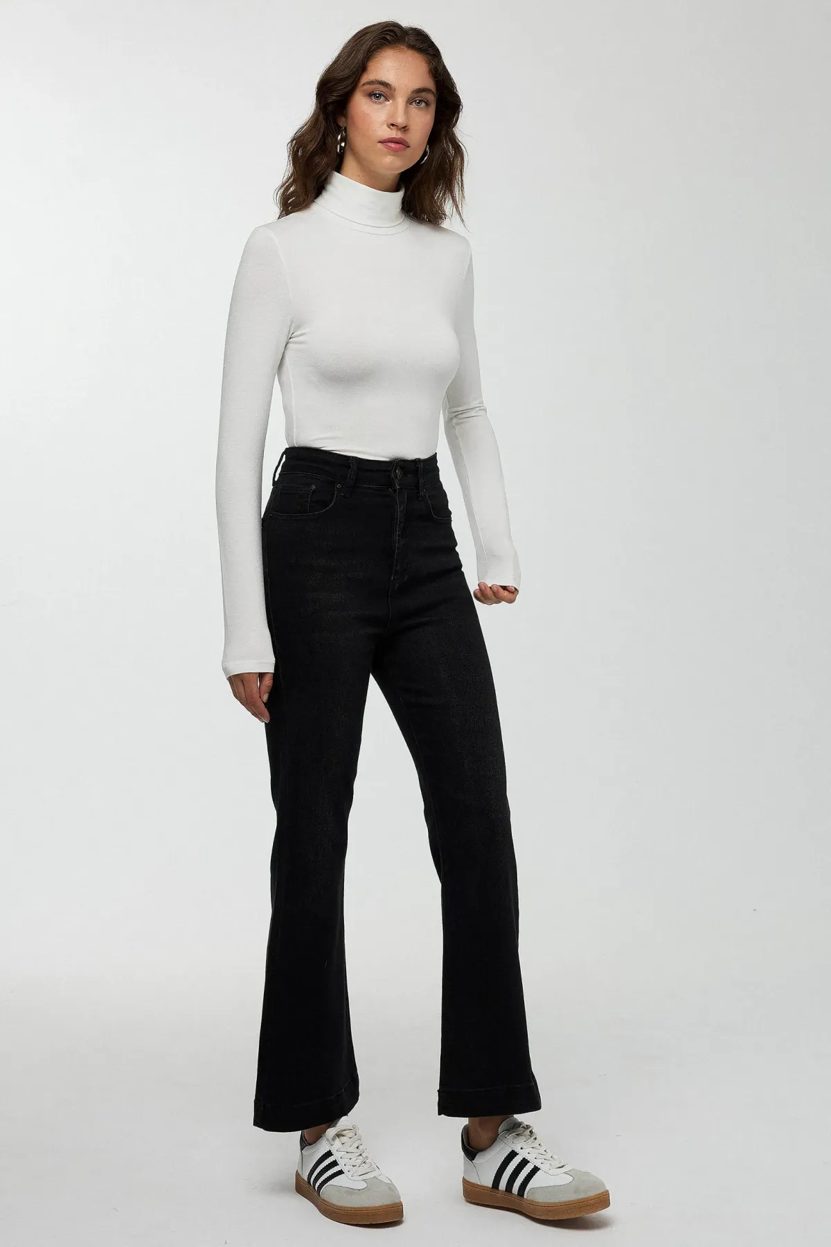 Flare Jeans 3