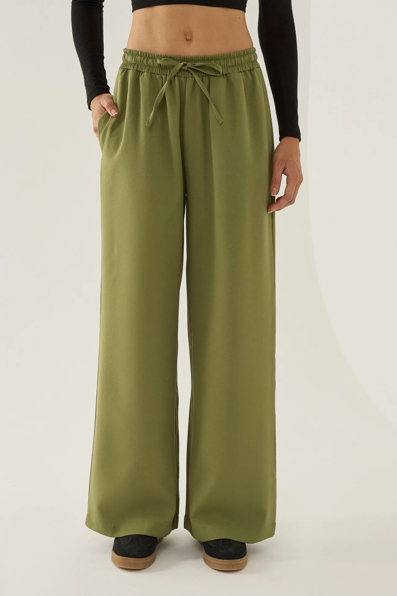 Wide Leg Elastic Waist Pants