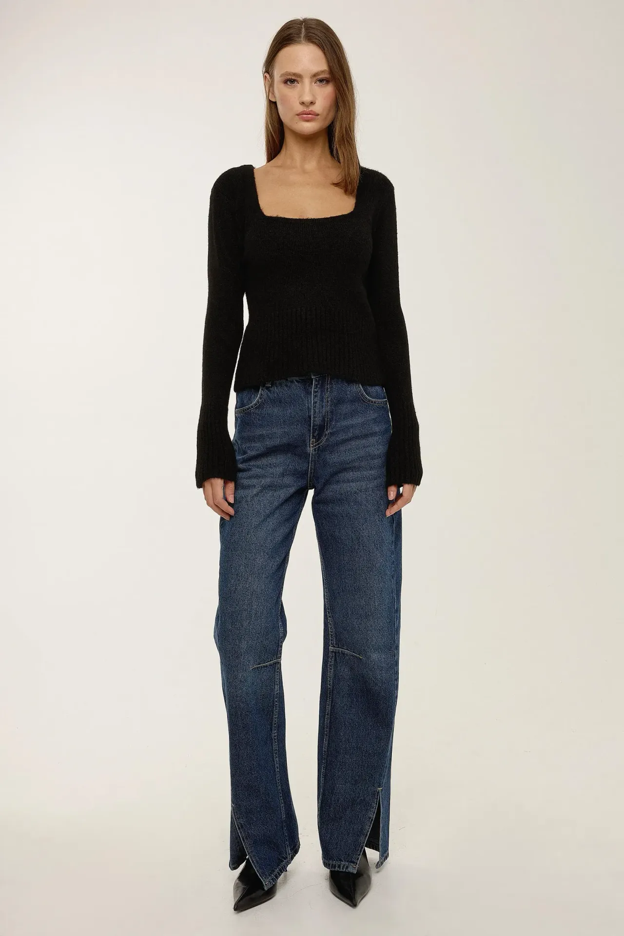 Square Collar Knitwear Sweater with Rib Detail