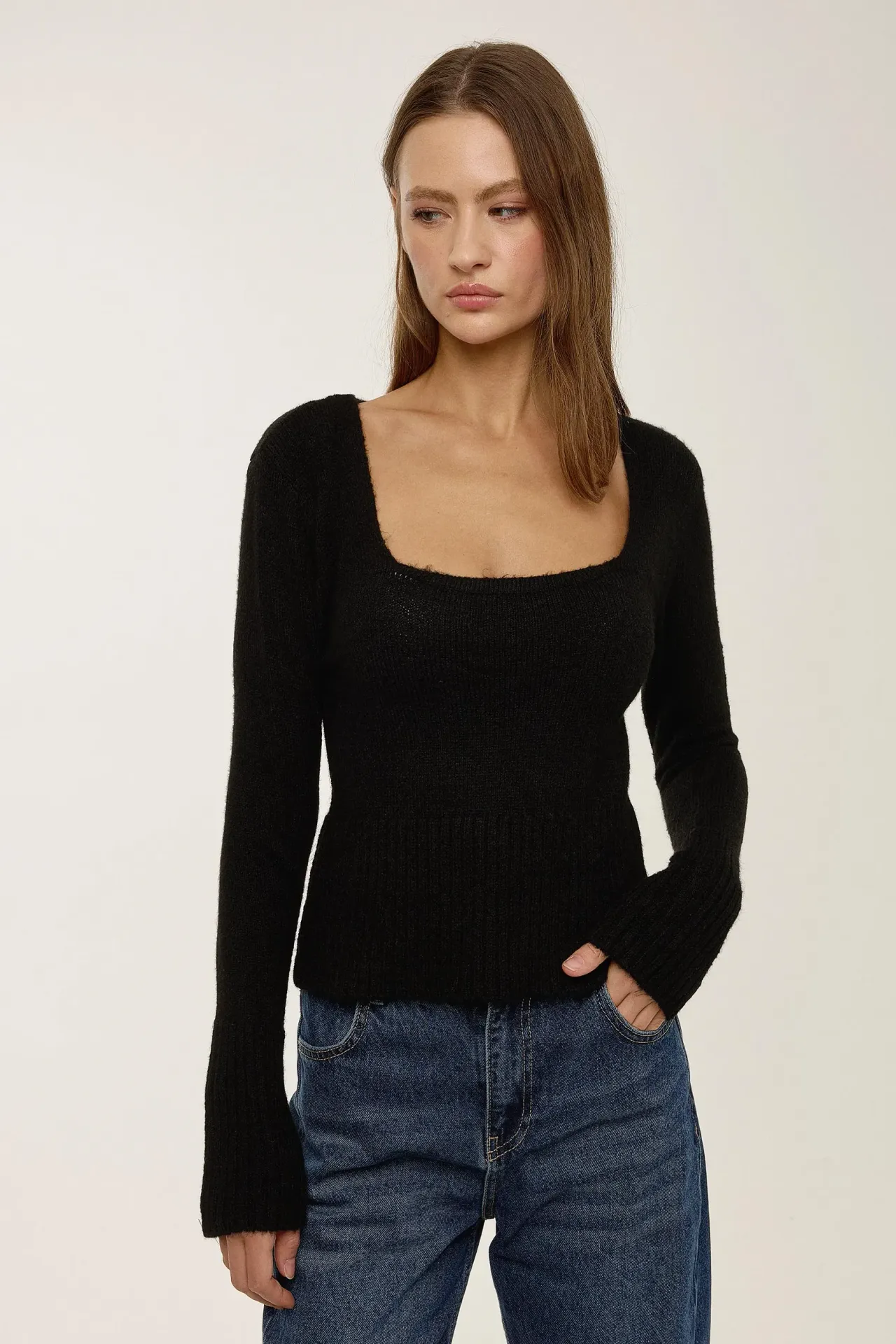 Square Collar Knitwear Sweater with Rib Detail