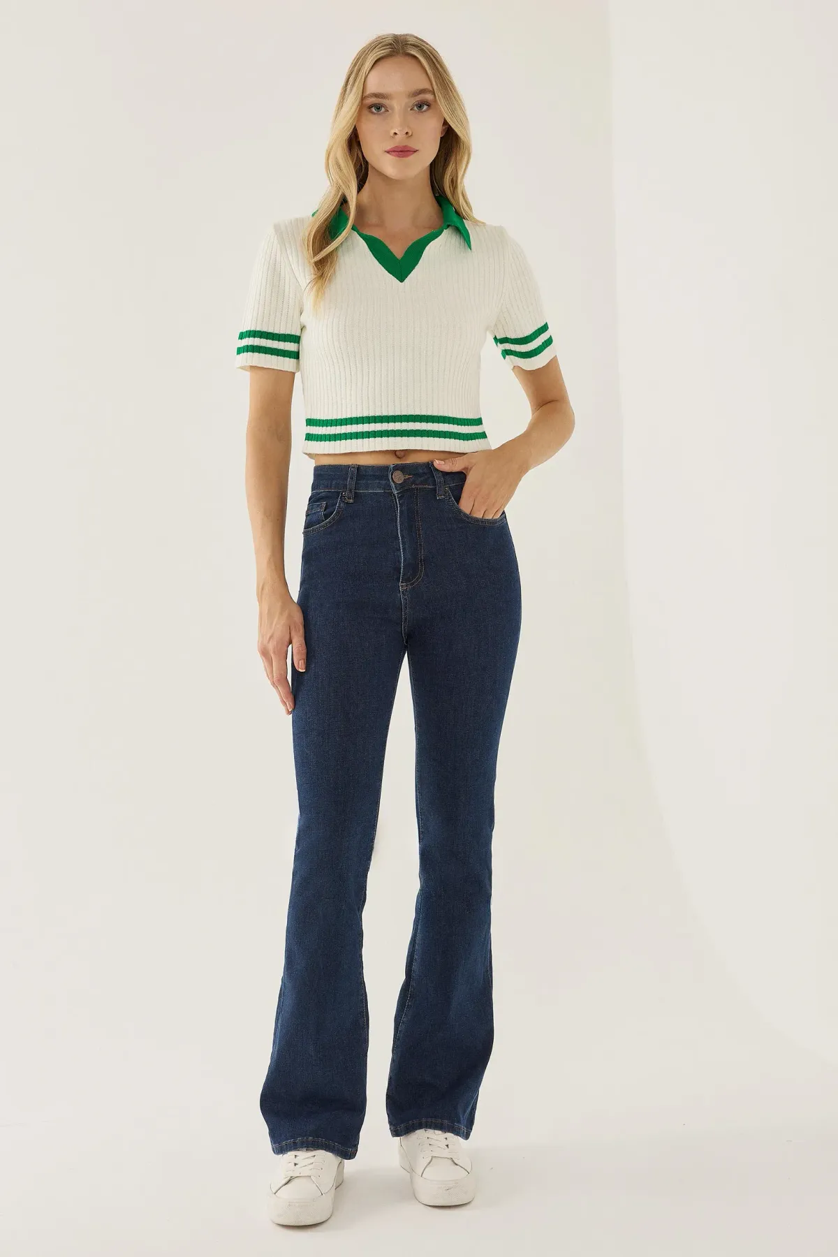 Color Blocked Knit Top with Shirt Collar 4