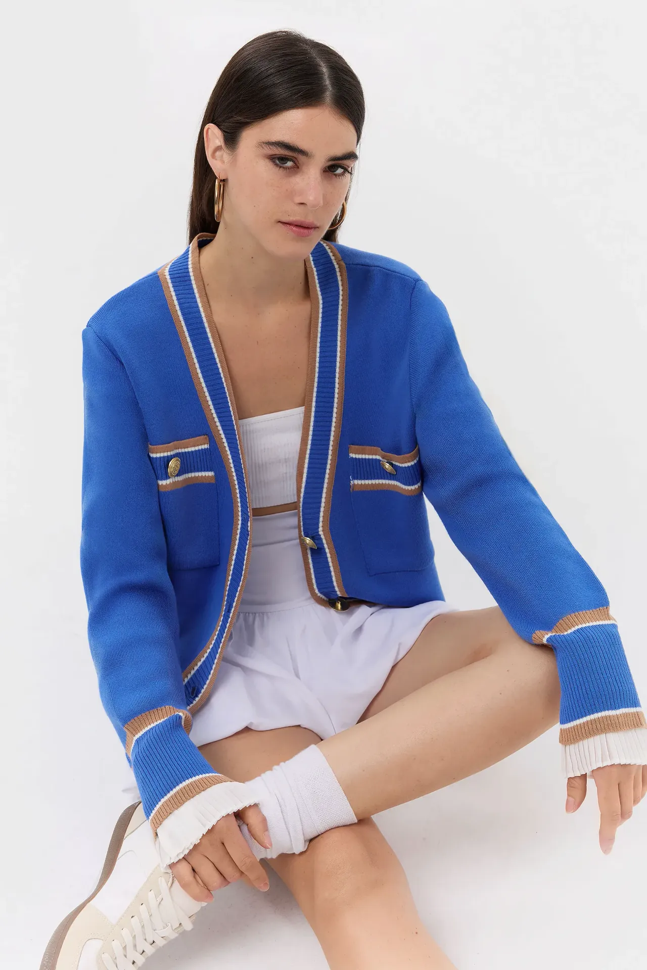 Buttoned Relaxed Knit Cardigan