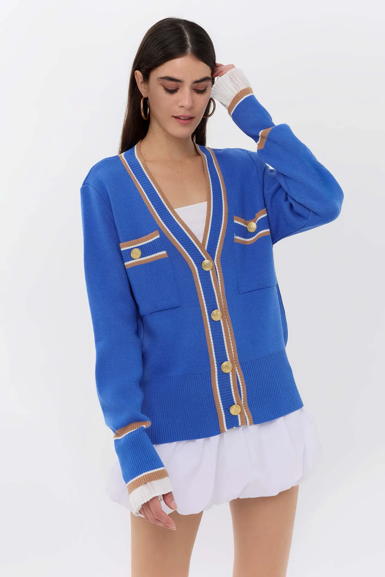 Buttoned Relaxed Knit Cardigan