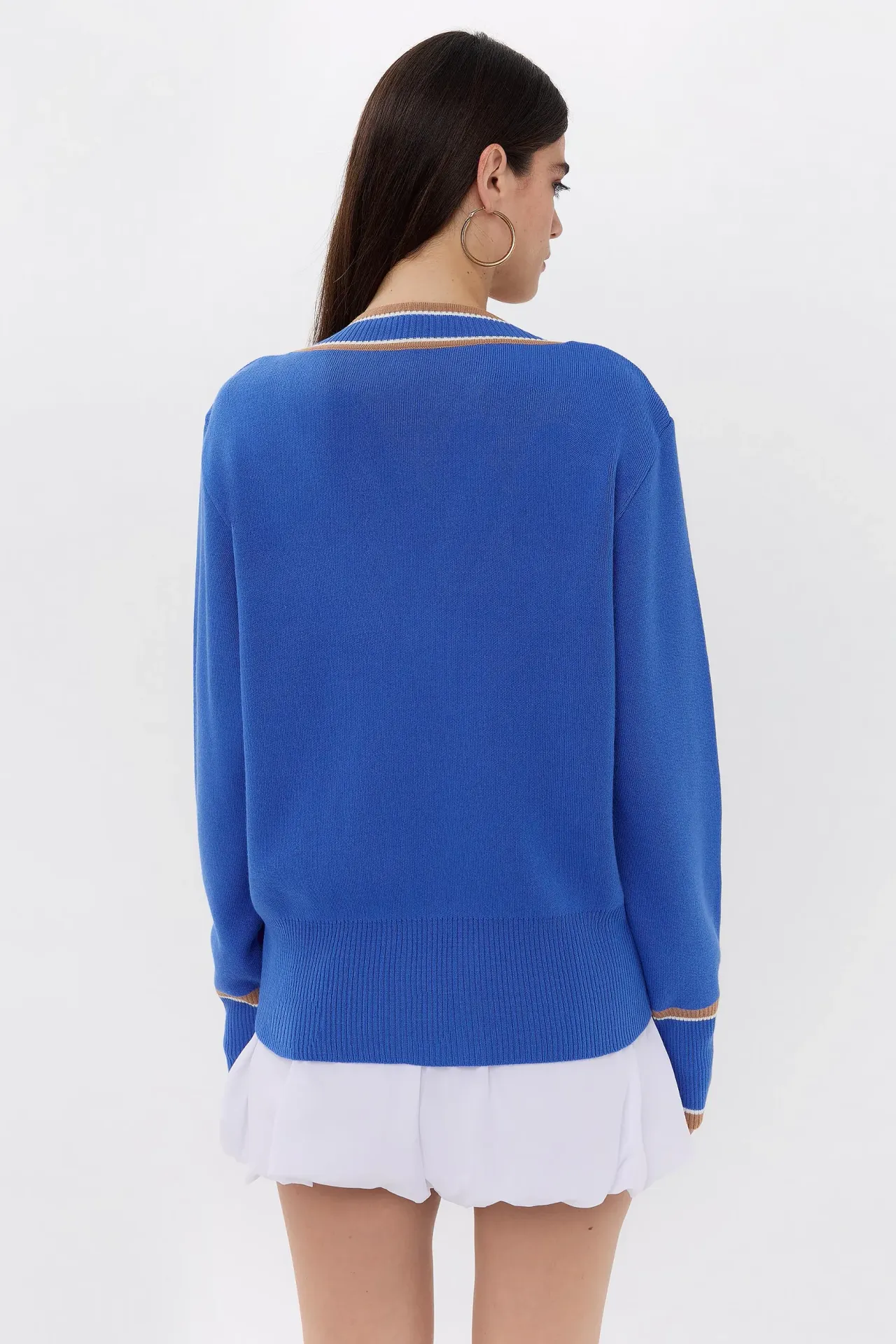 Buttoned Relaxed Knit Cardigan