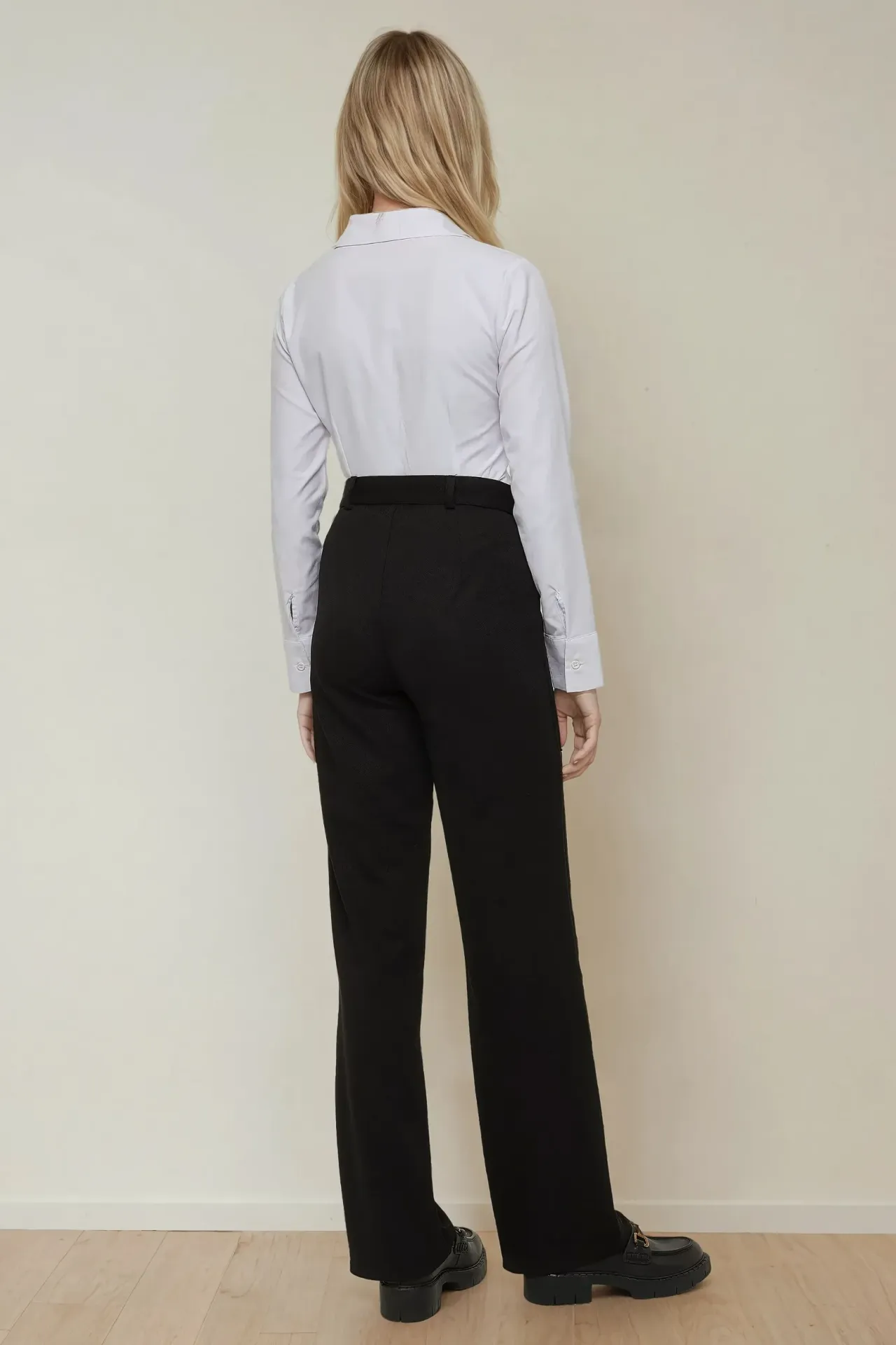 Straight Leg Pants with Stitch Detailed  5