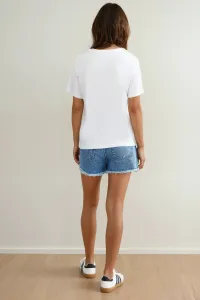 white-image-3