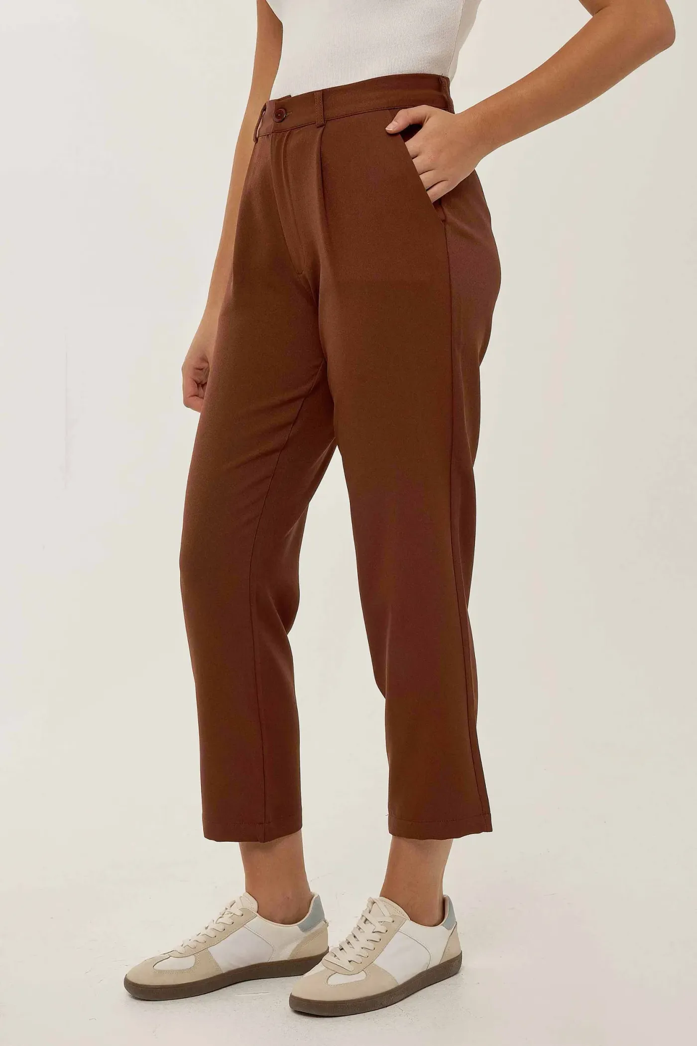 High Waist Pleated Pipe Leg Pants 3