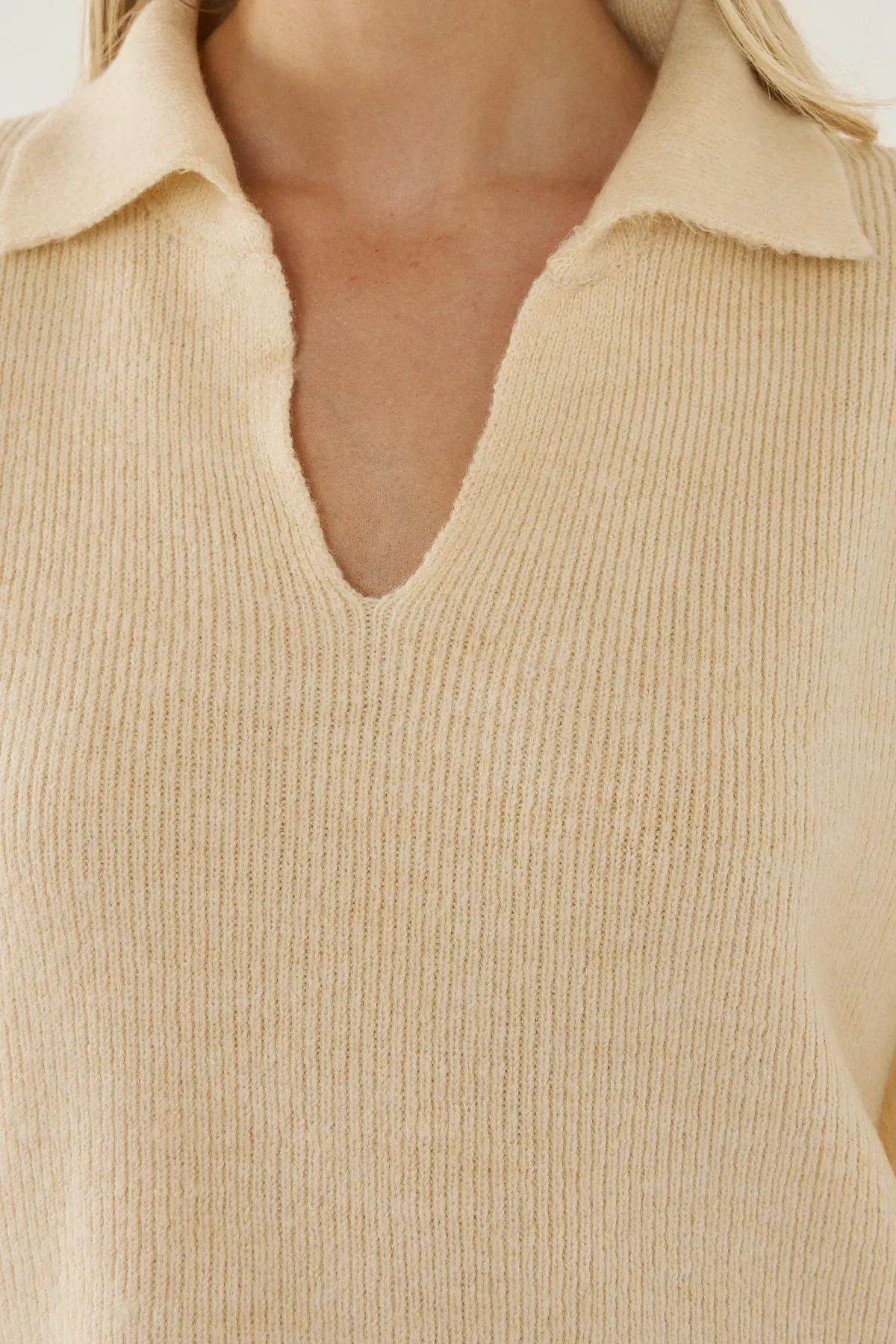 Relaxed Fit Shirt Collar Sweater 5