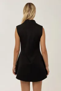 black-image-4