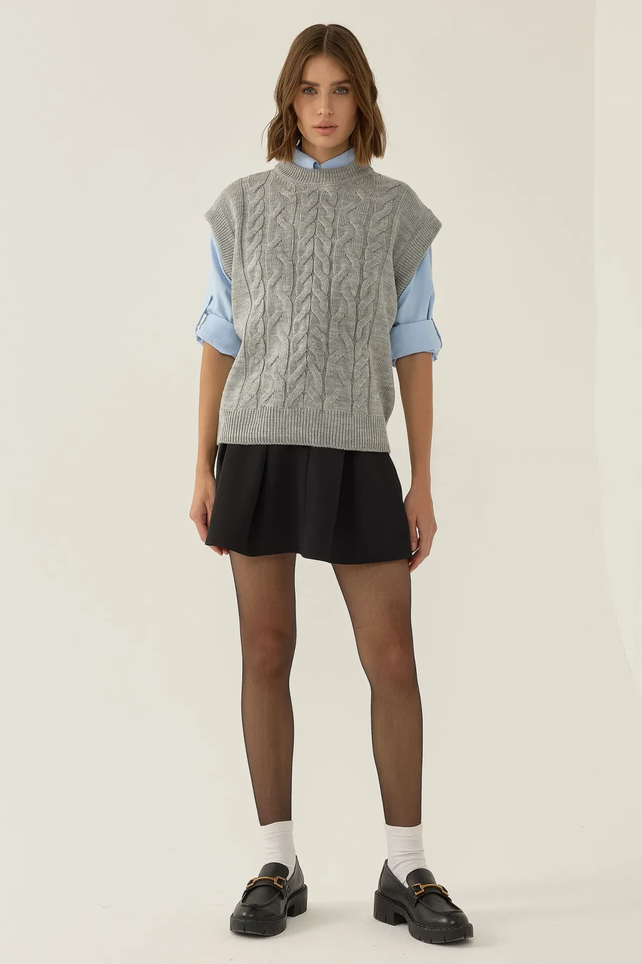 Hair Braid Pattern Sweater Vest