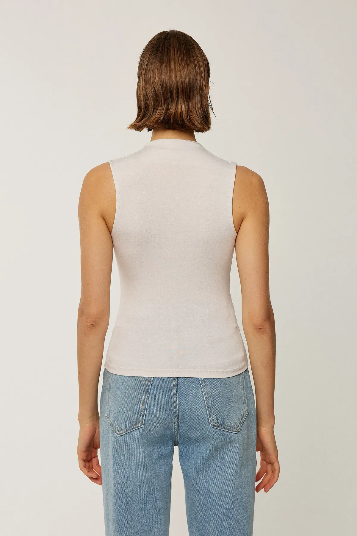 Sleeveless Drape Blouse 5