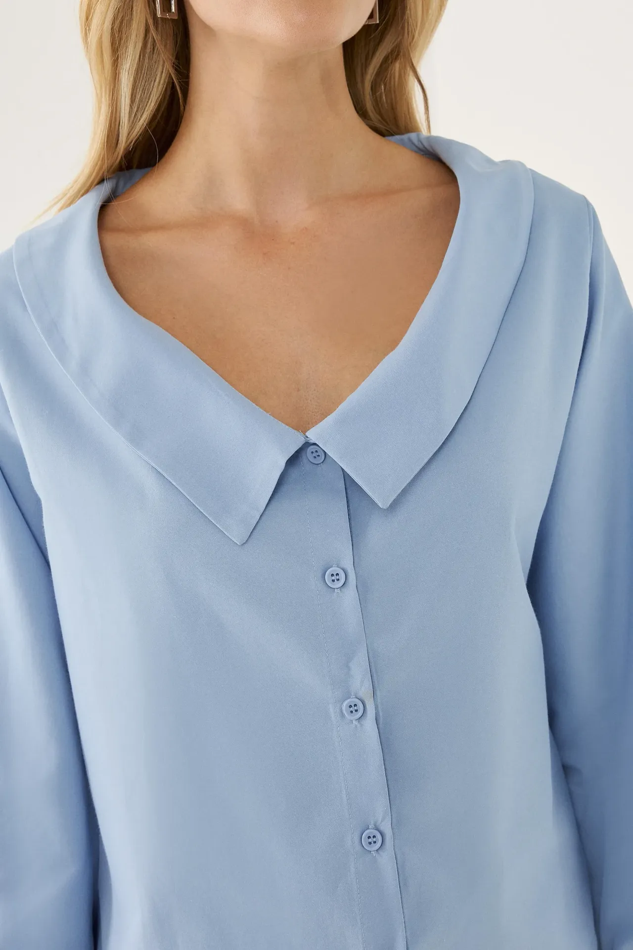 Straight Fit Collar Detail Shirt