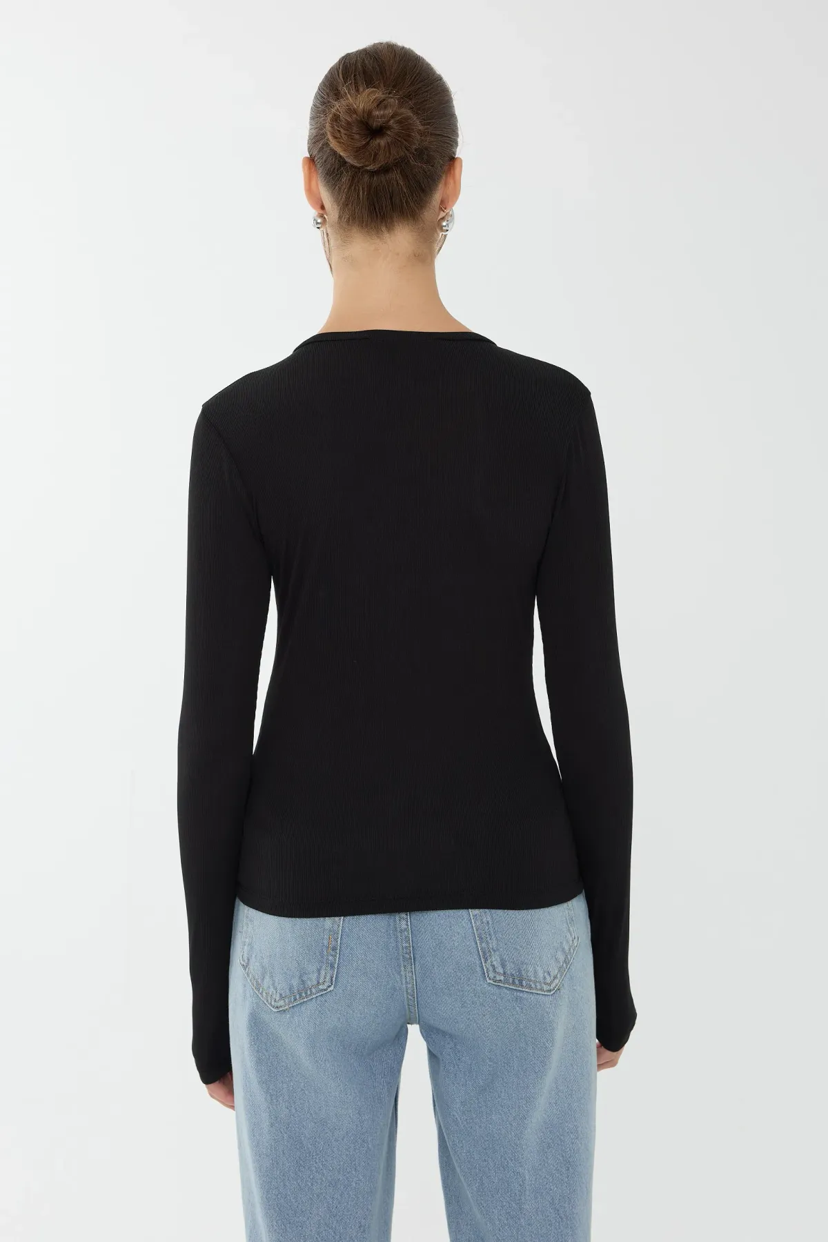 Long Sleeve Snapped Top 6
