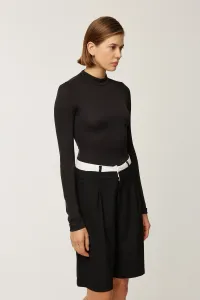 black-image-3
