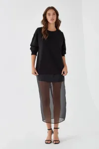 black-image-0