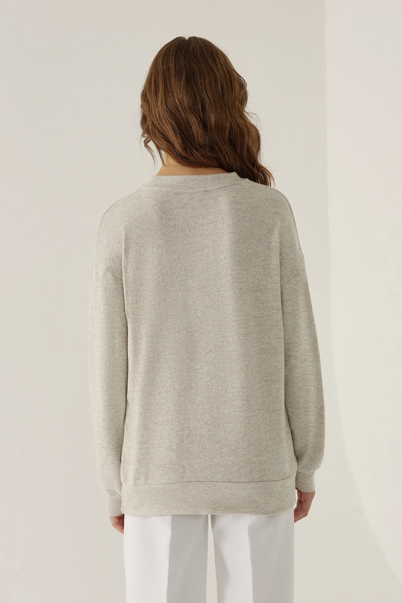 Relaxed Fit Basic Sweater