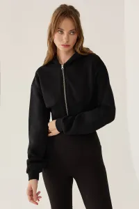 black-image-3