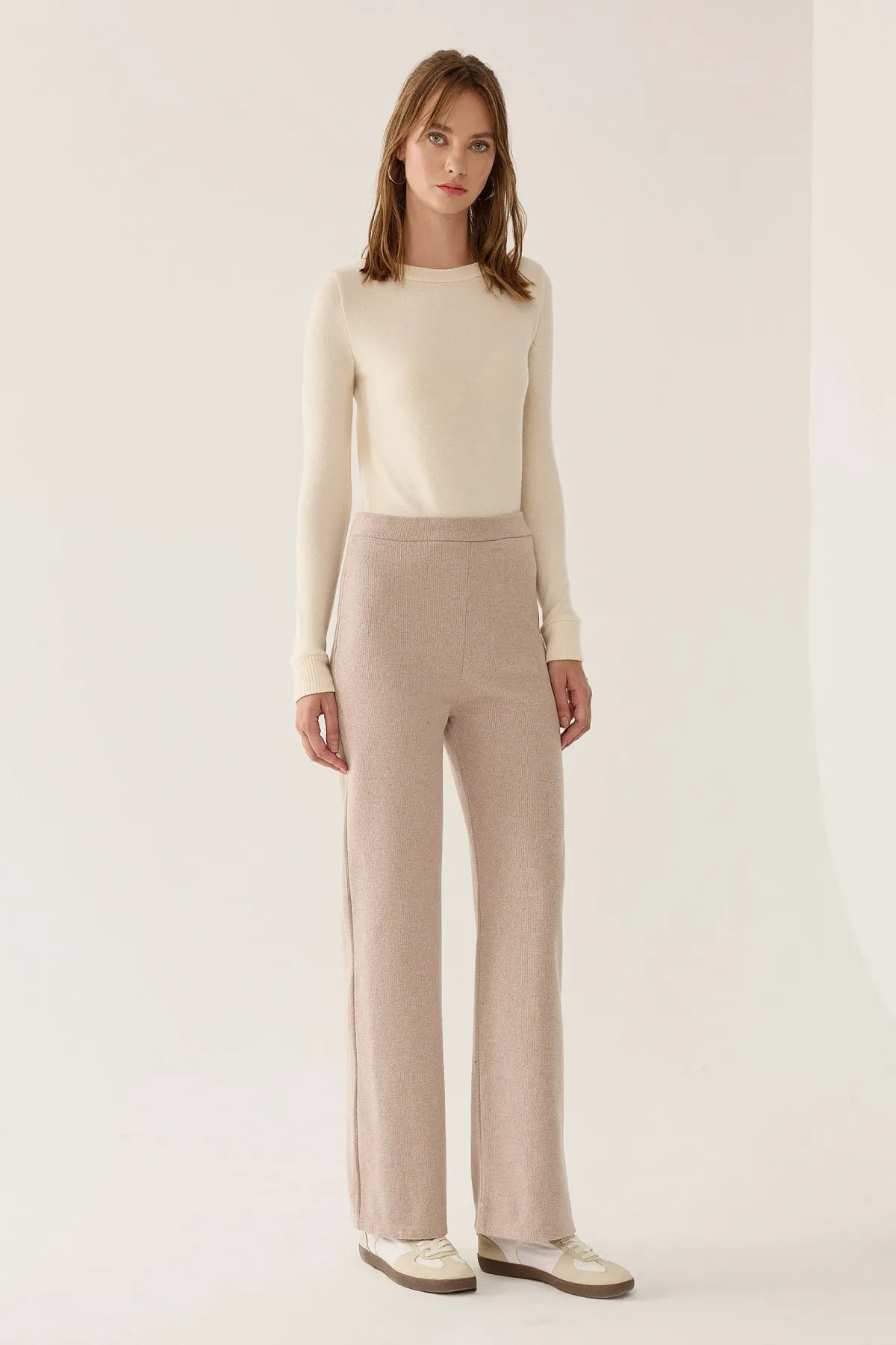 Elastic Waist Straight Leg Pants 1