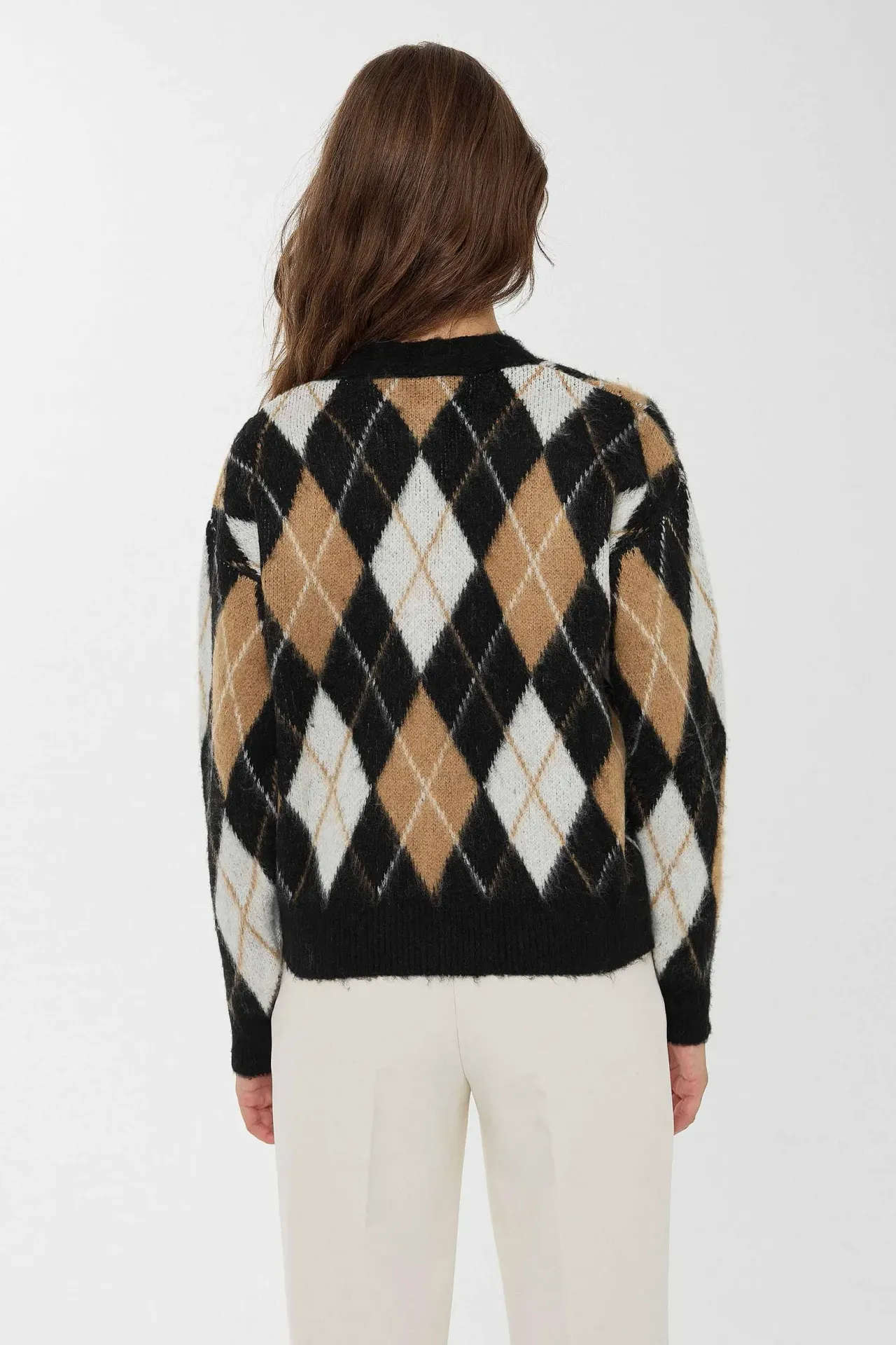 Relaxed Fit V-Neck Diamond Pattern Cardigan