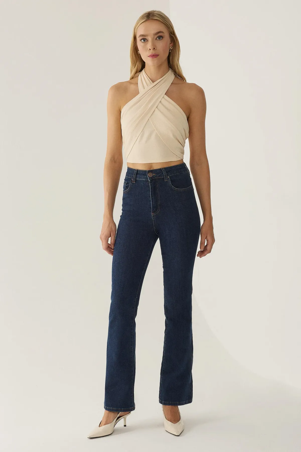 Choker Collar Crop Top 2