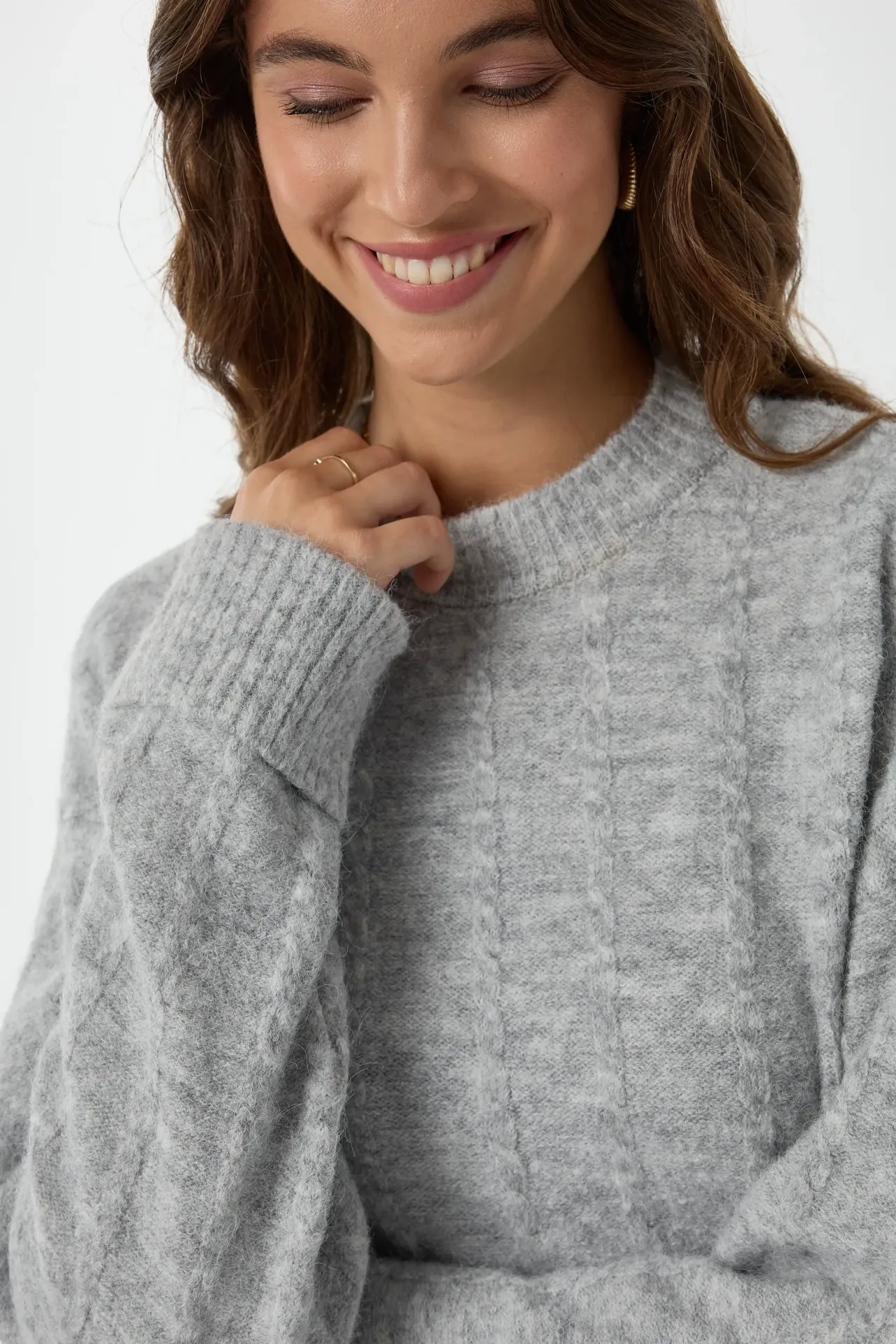 Relaxed-Fit Crew Neck Sweater