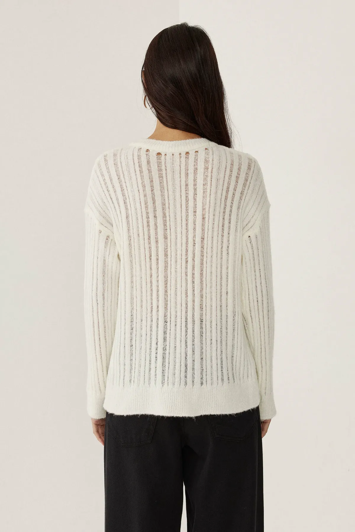 Relaxed Fit Crew Neck Sweater 5