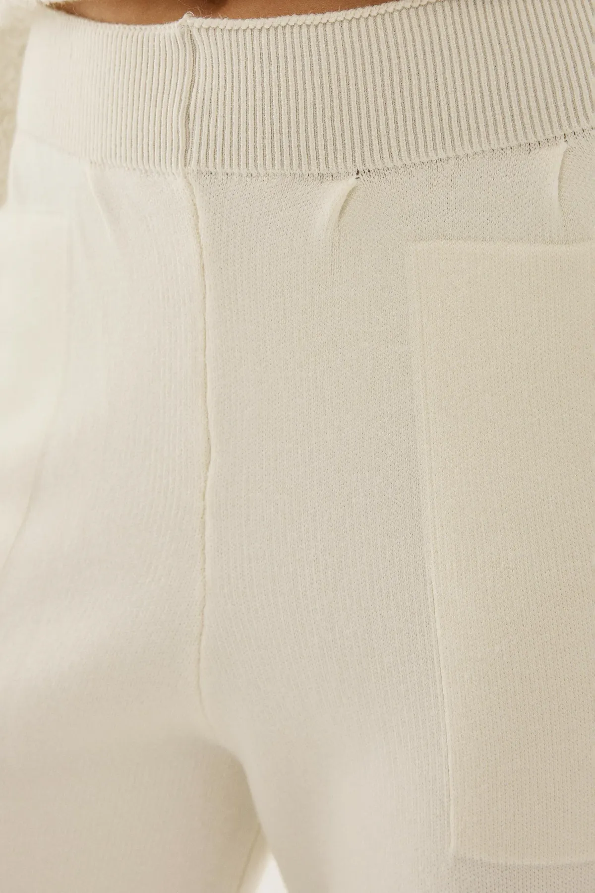 High Waist Knitted Jogger Pants 4