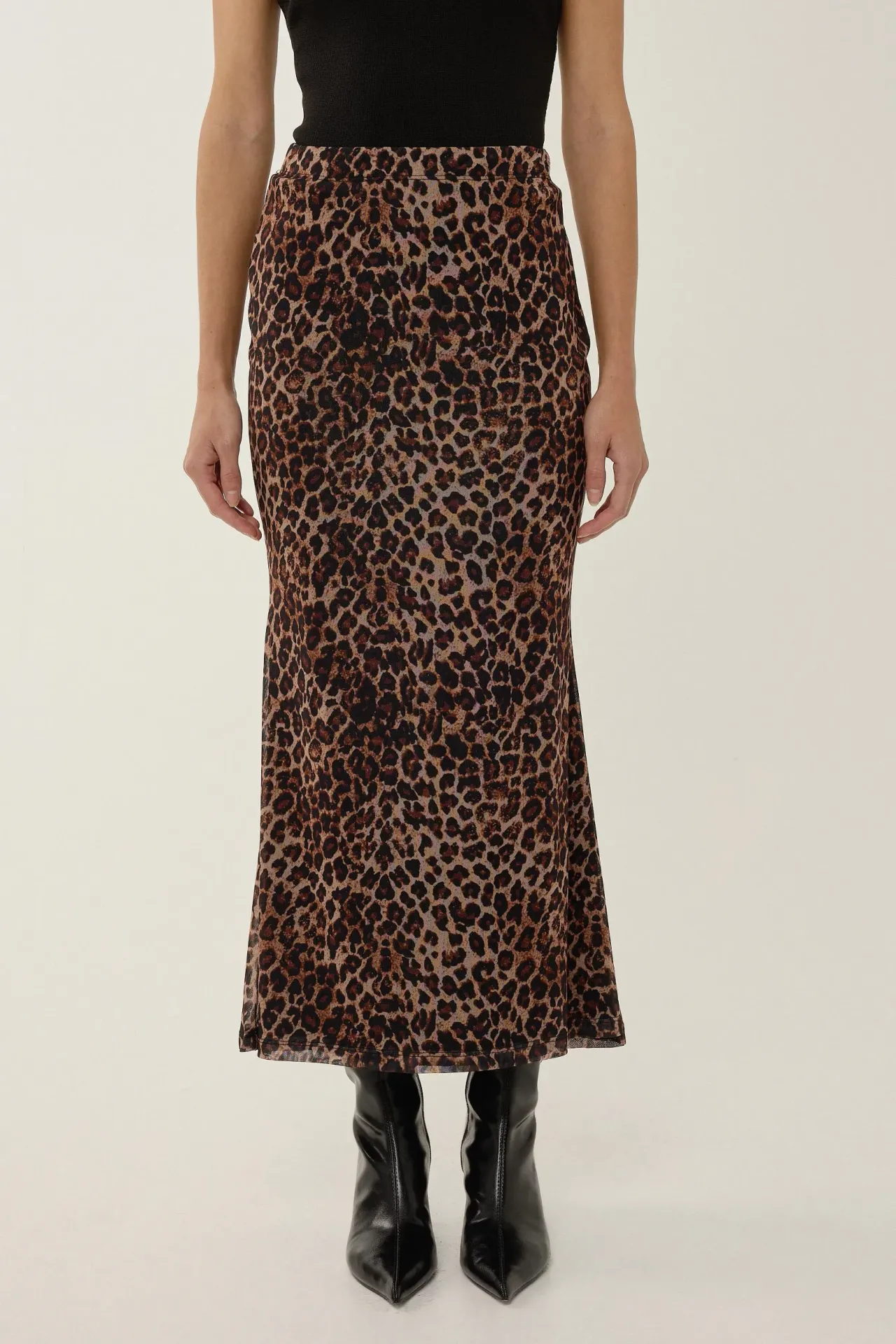 Maxi Skirt with Patterned Design