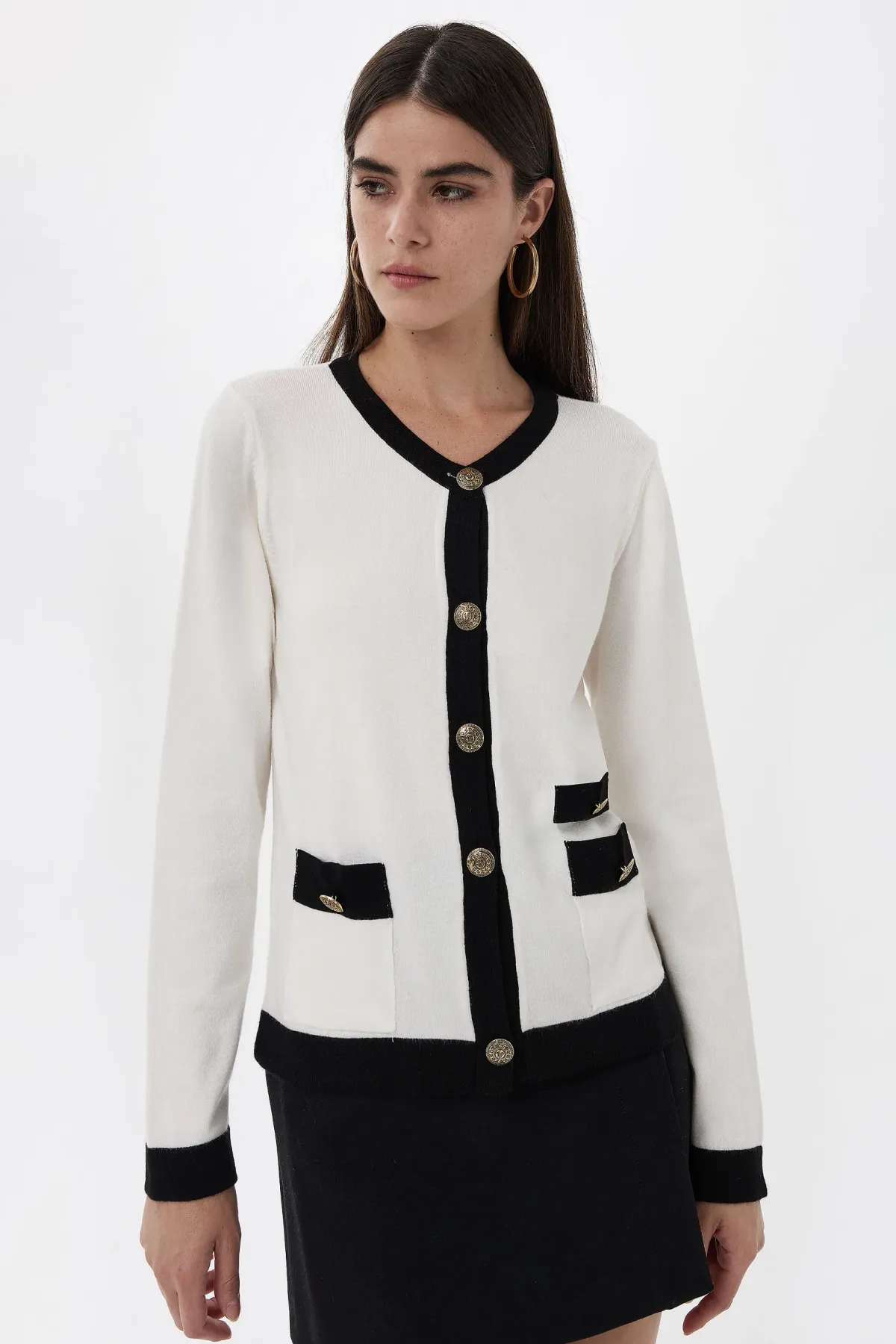 Buttoned Regular Fit Knitwear Cardigan 2