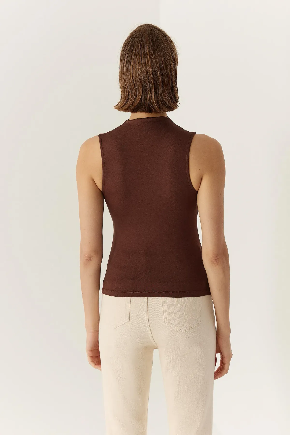 Sleeveless Drape Blouse 5