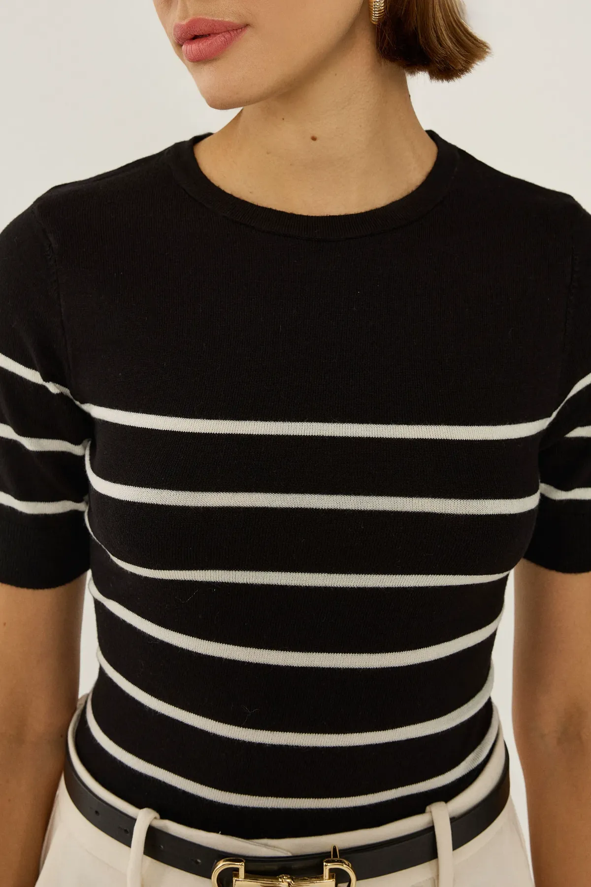 Striped Crew Neck Sweater 4