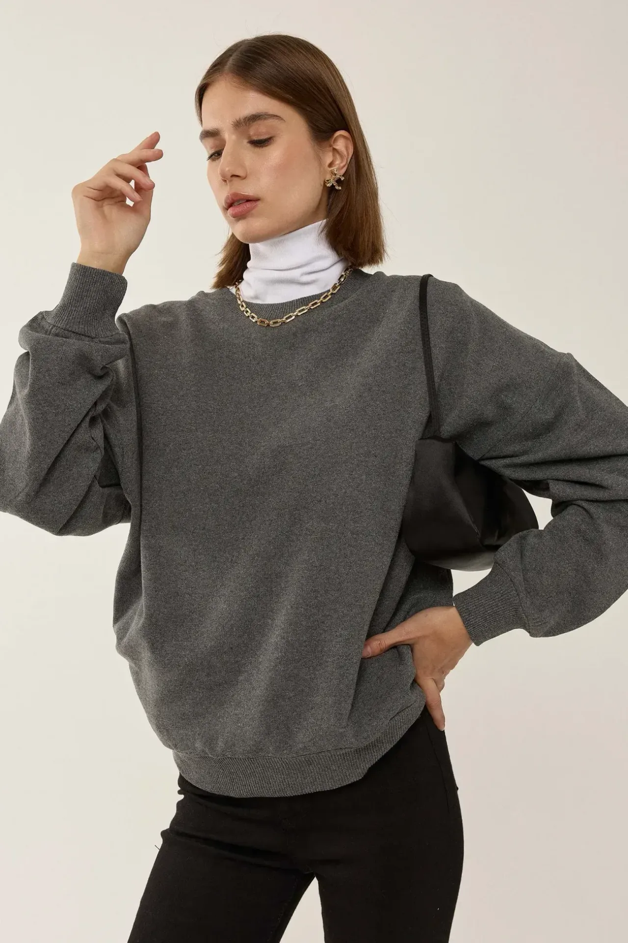 Oversized Crew Neck Basic Sweatshirt