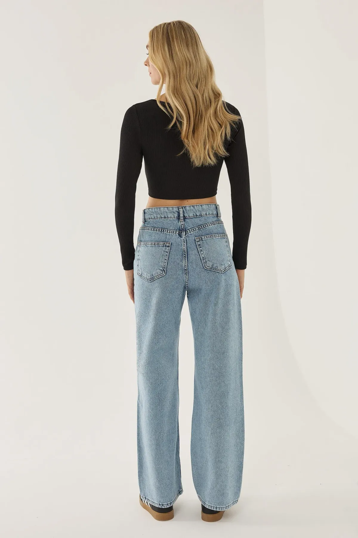 Destroyed Wide Leg Jeans 6