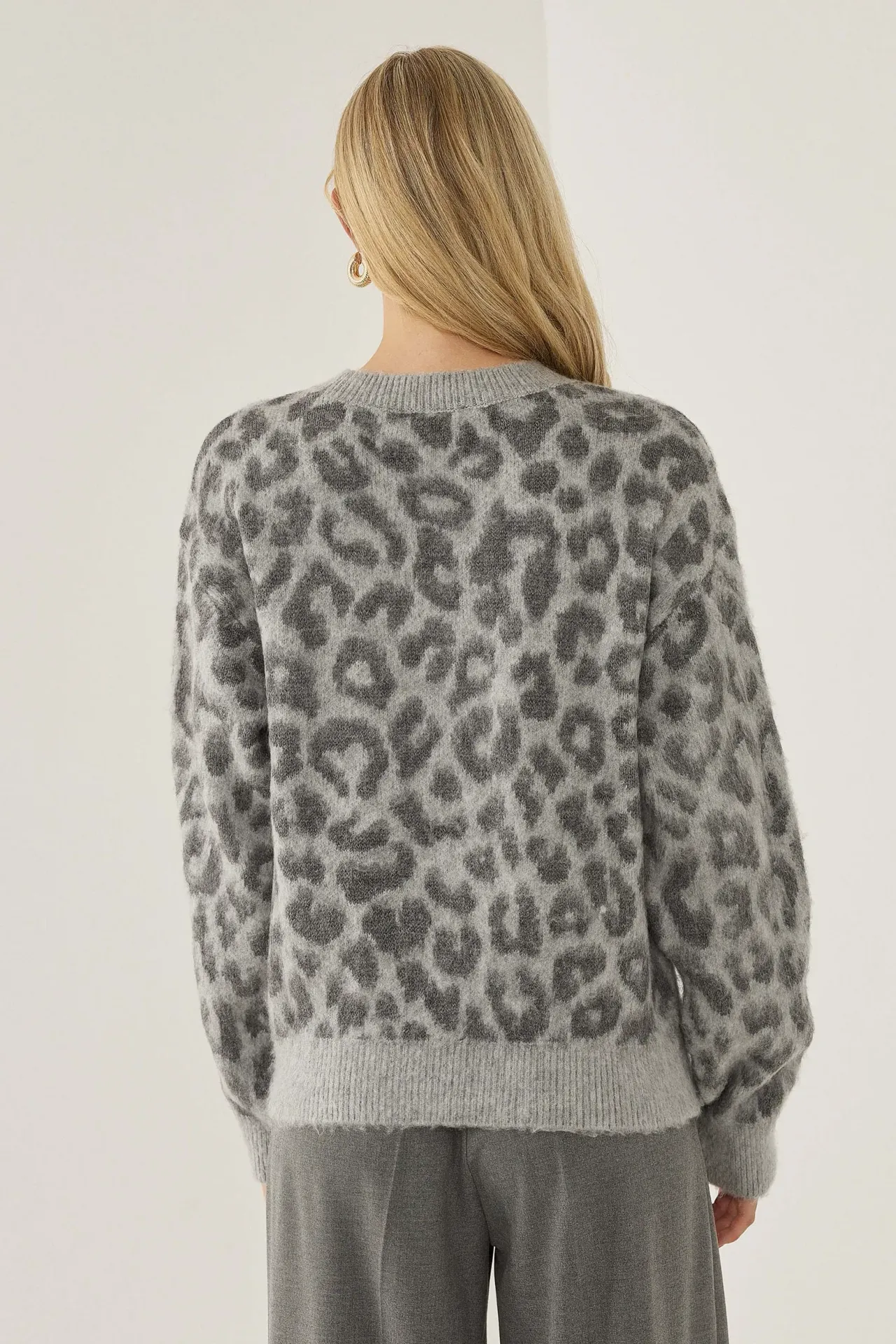 Relaxed Fit Leopard Print Sweater
