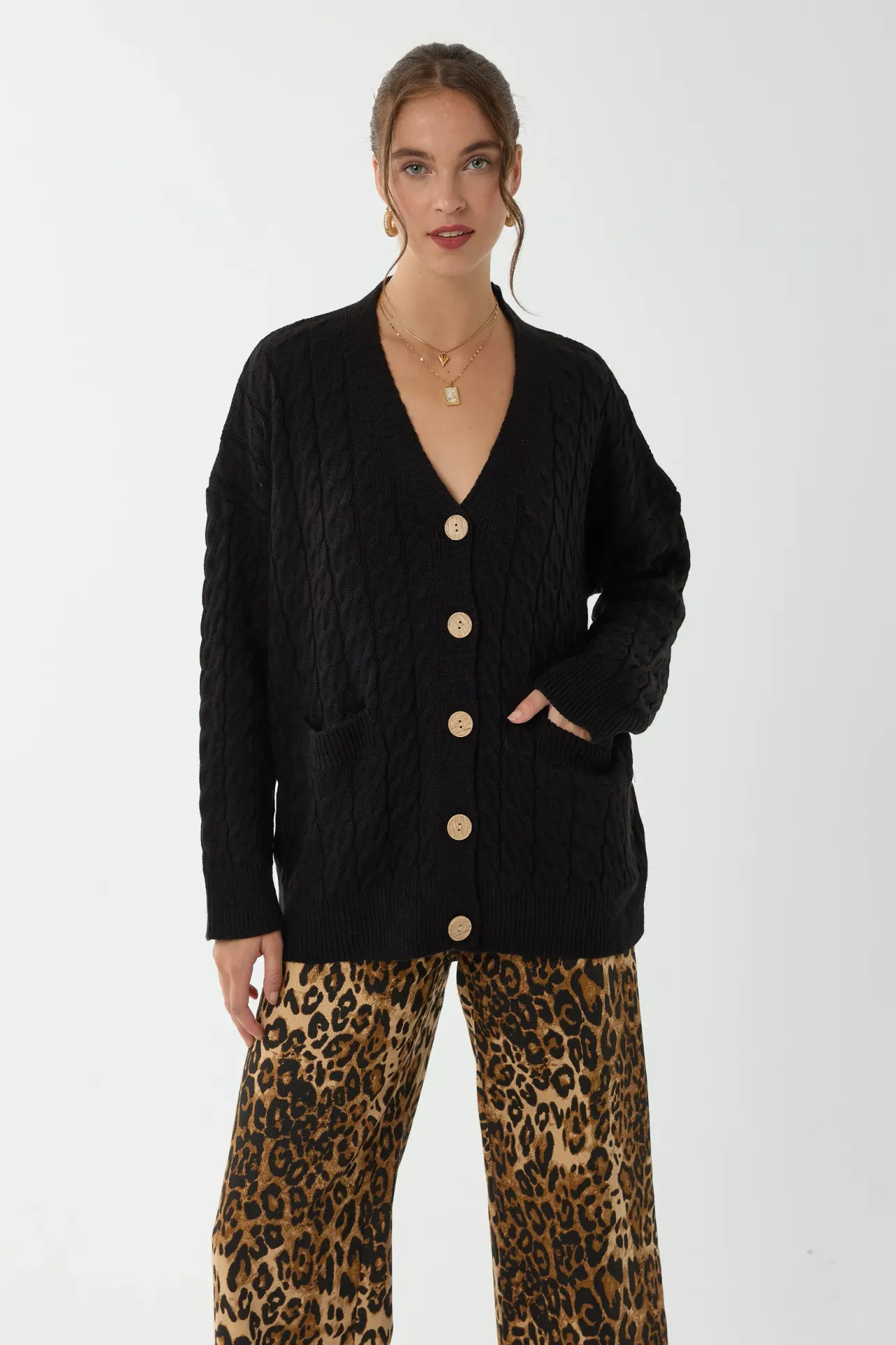 Oversized Knitted Buttoned Cardigan