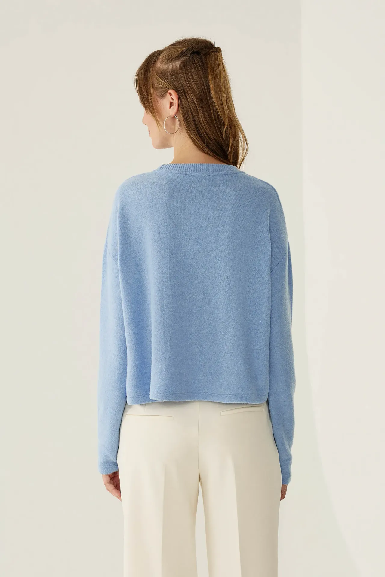Regular Fit Crew Neck Knitted Top