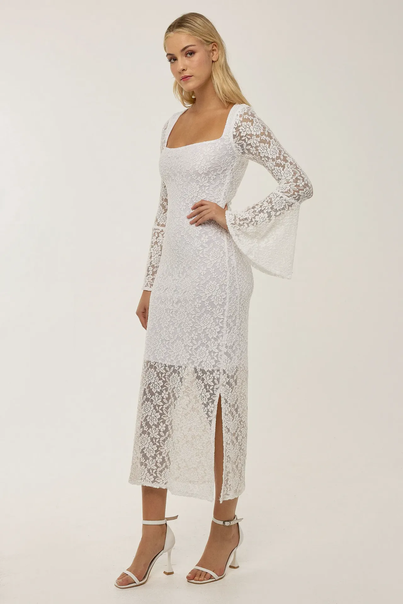 Lace Detailed Square Collar Maxi Dress 