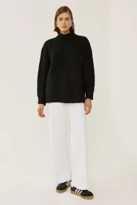 black-image-1