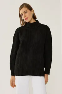 black-image-3
