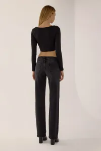 black-image-3