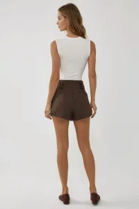 brown-image-3