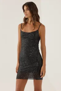black-image-3