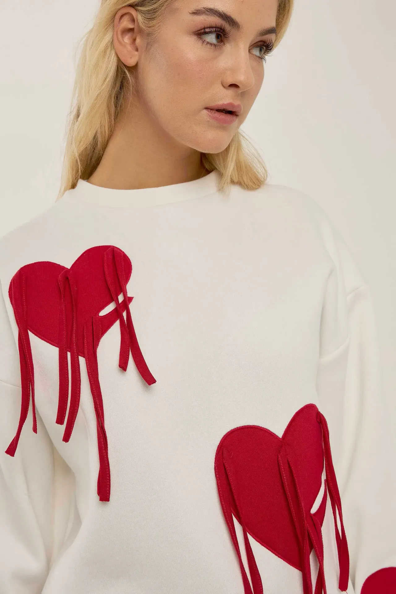 Heart Pattern Tassel Detail Sweatshirt