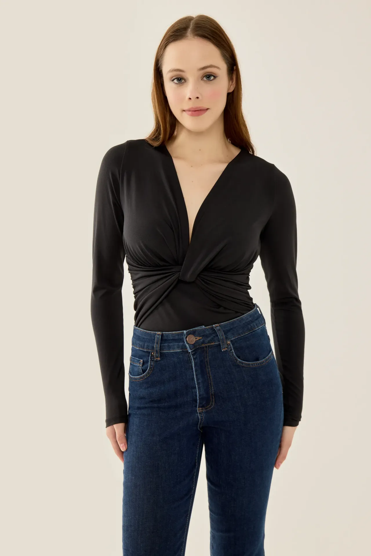 V-Neck Long Sleeve Slim Fit Bodysuit