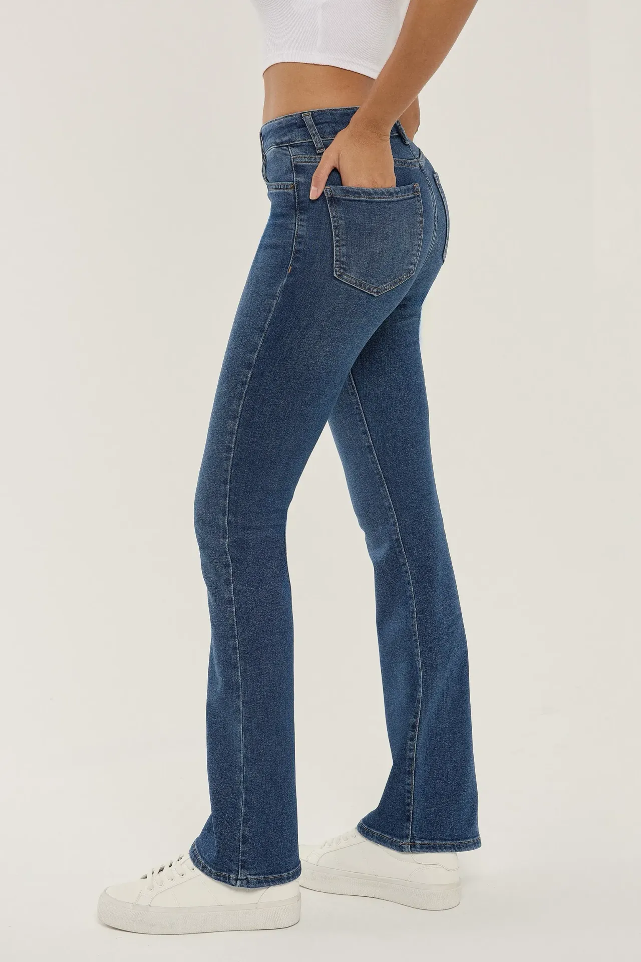 Normal Waist Flare Jeans