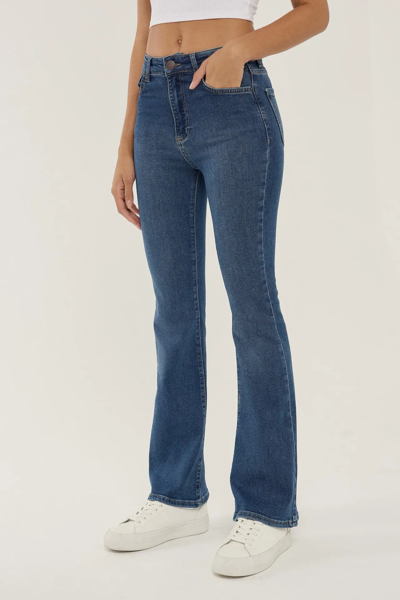 Normal Waist Flare Jeans